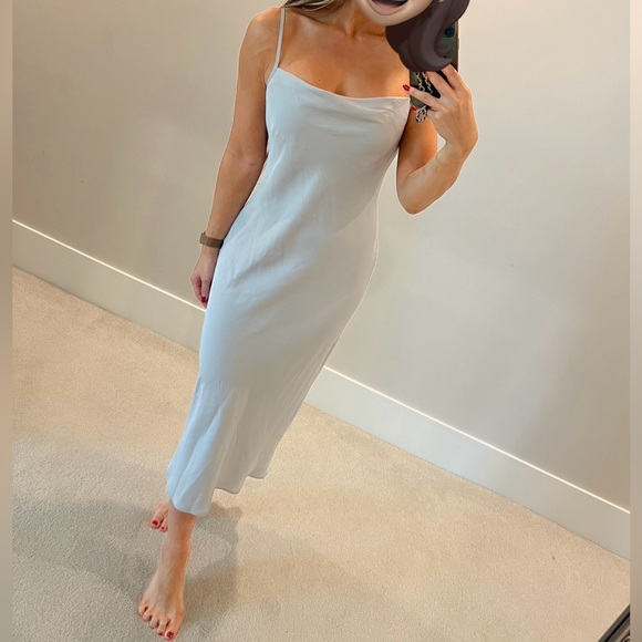 Banana Republic Satin Maxi Dress - Picture 4 of 4